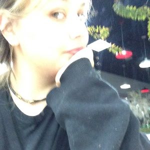 Meet your Posher, Mari